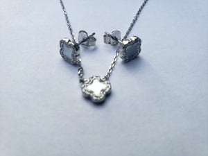 Clover Necklace & Earring Set