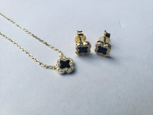 Load image into Gallery viewer, Clover Necklace &amp; Earring Set
